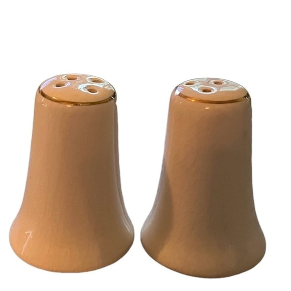 Vintage Mr. & Mrs. John F. Kennedy Salt & Pepper Shakers - Picture 2 of 5